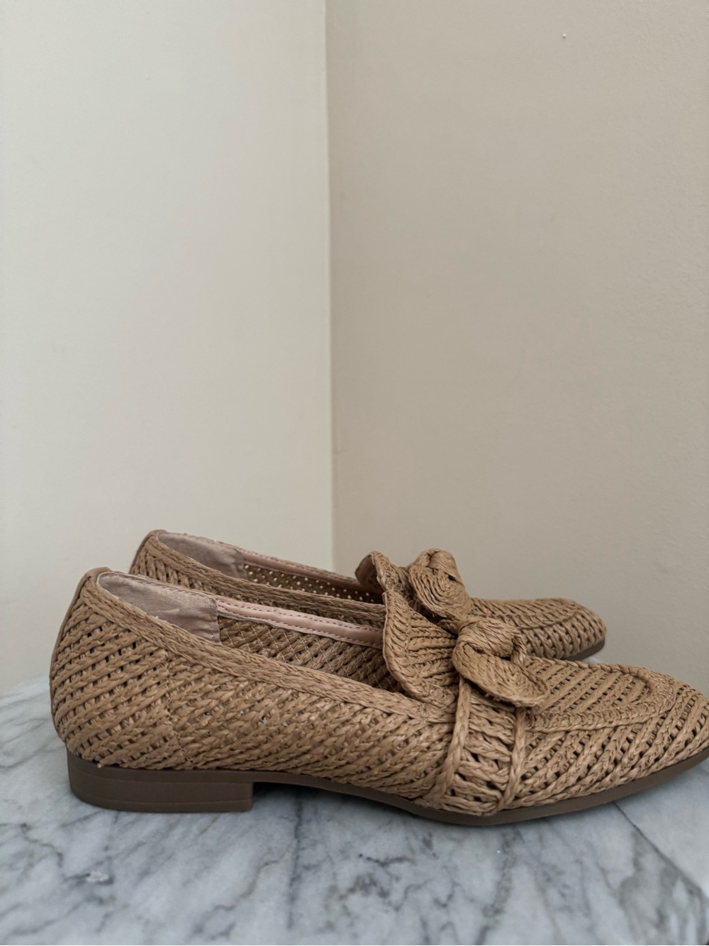 Charles David Finite Raffia Loafers Women’s Size 8.5 Tan Woven Slip On Flats - Picture 3 of 10